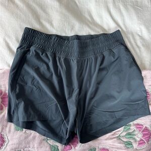 Free Fly Short
